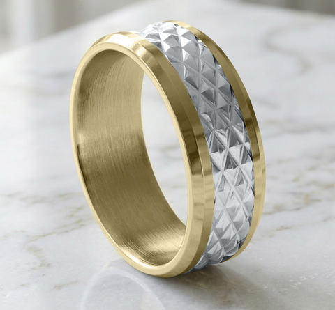Ring THE LUXOR