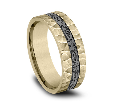 Ring THE MAJESTY