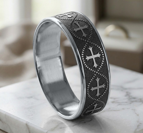 Ring THE CRUSADER